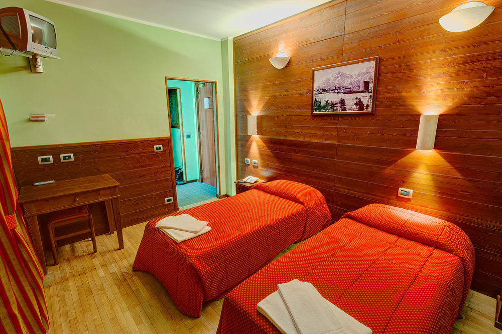 Hotel Miravalle Oulx Extérieur photo